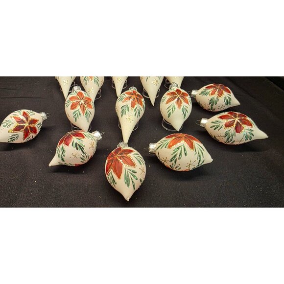 Vintage Christmas Classics Commodore Hand Decorated Poinsettia Glass Ornaments - Picture 6 of 16